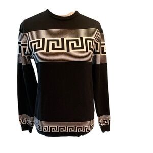 Eksi 1 Black & White Greek Key Sweater